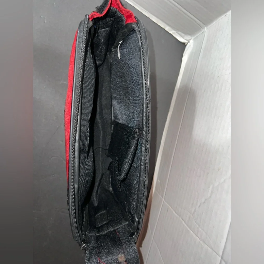 Vintage 1990’s Lebo Voyager Red Padded Travel Bag, Camera or Cassette Tapes